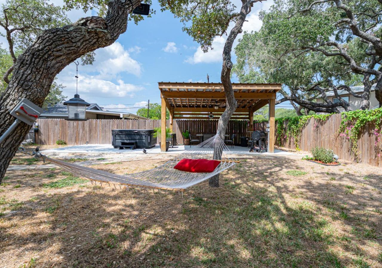 Knot Bay Haven, Dog Friendly, Hot Tub, Fenced Yard, Patio And Grill, 3 Br Villa ร็อกพอร์ต ภายนอก รูปภาพ